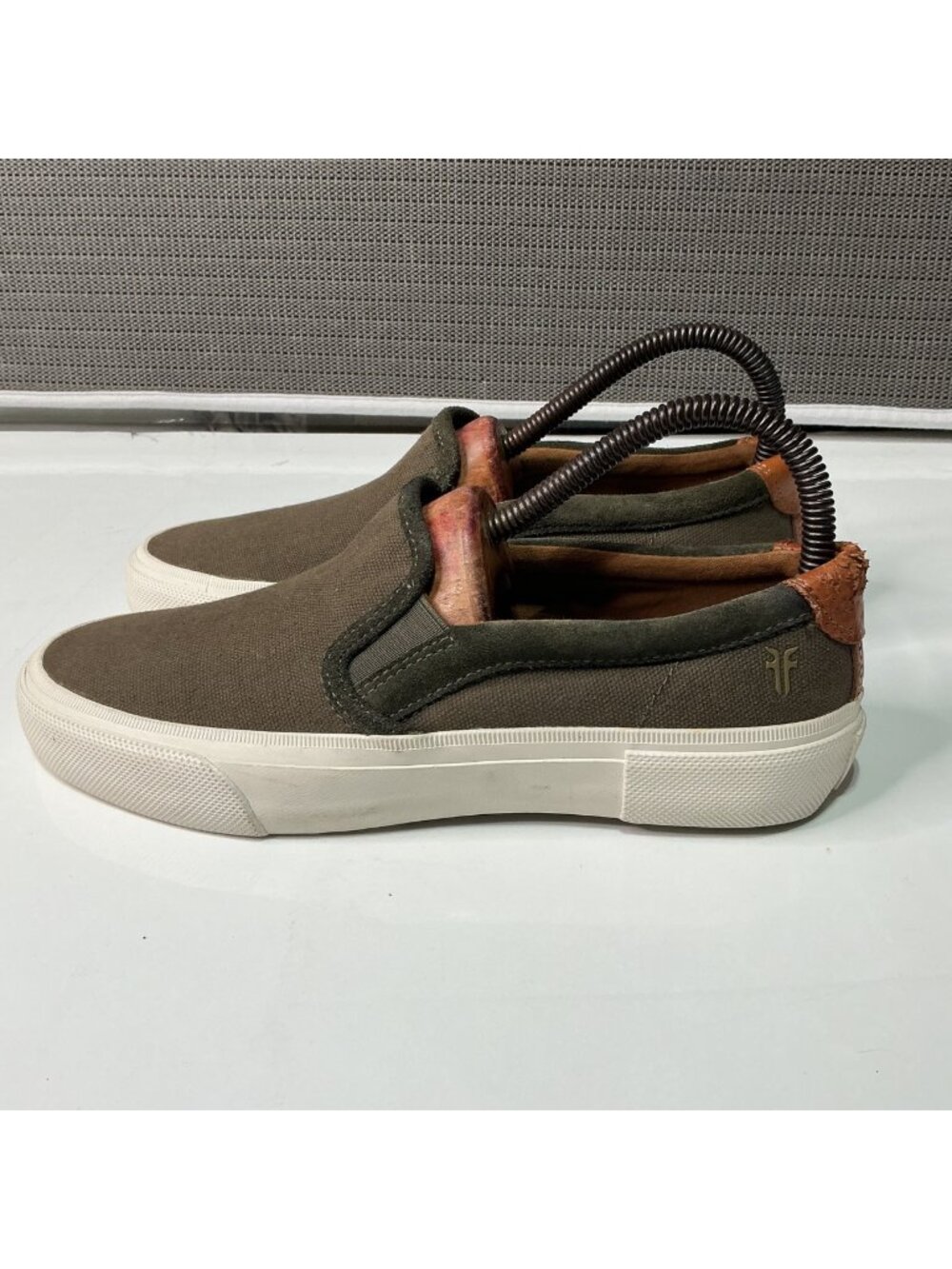 Frye Men's Brown Canvas Slip-On Shoes With Leather Accents Casual Style Size 7.5